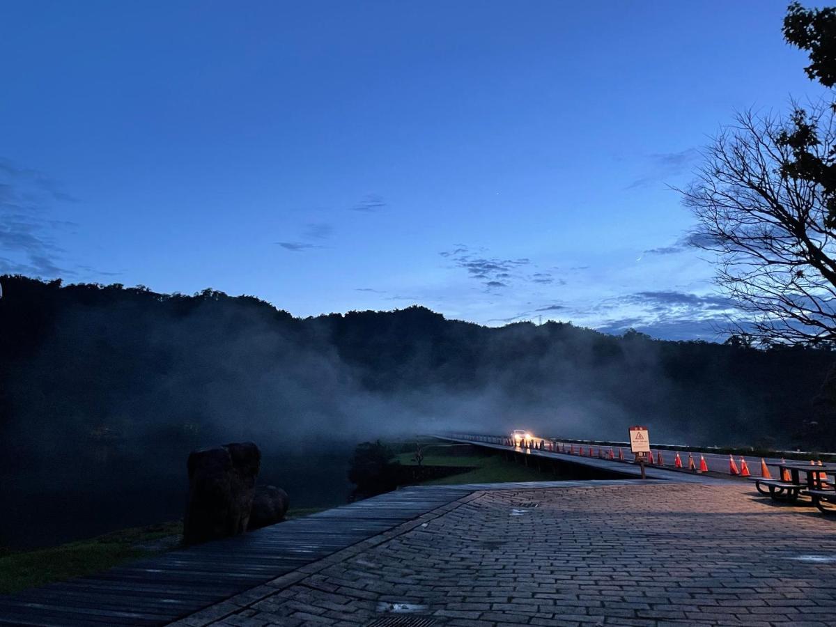 Lake B&B Юйчи Экстерьер фото